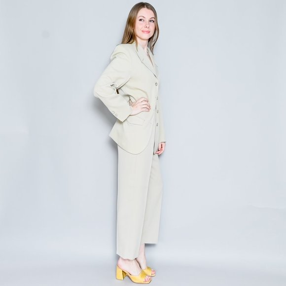713. VINTAGE Blasé Beige Blazer and Pants Pantsuit S/M - Picture 4 of 11
